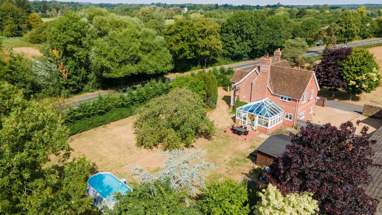 Redbrook Farm Bnb - Gateway To The New Forest Fordingbridge Exterior photo